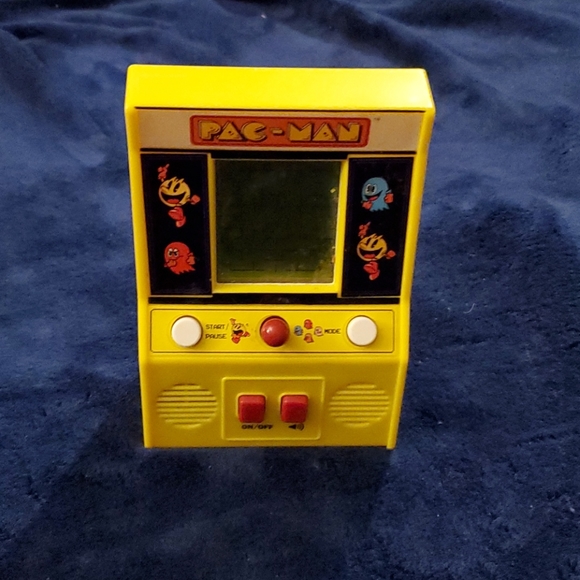 Mini Arcade PacMan game - Picture 4 of 4